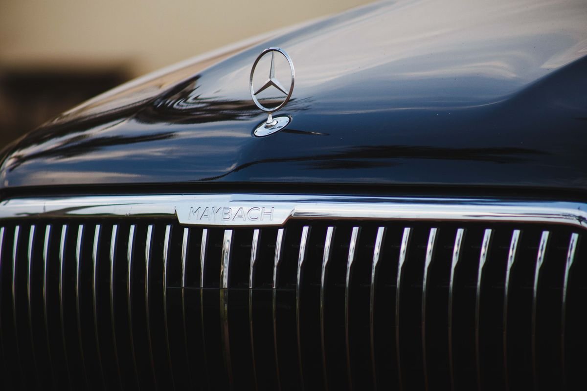 MERCEDES MAYBACH S580